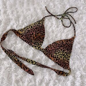 Leopard print bathing suit top (VS)